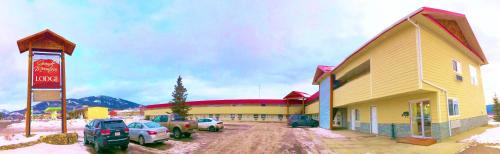 Grande Cache Cabin | Grande Mountain Lodge