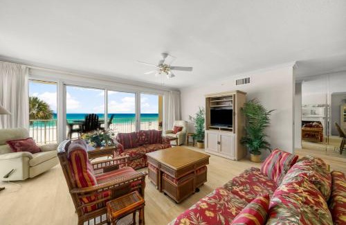 Bel Air Apartment | Grande Surf #1E