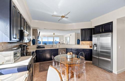 Bel Air House | Grande Surf Club 11E