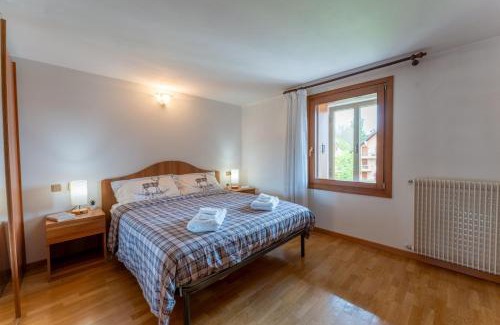 Roana Apartment | Grande Terrazzo - Zona Silenziosa e Strategica