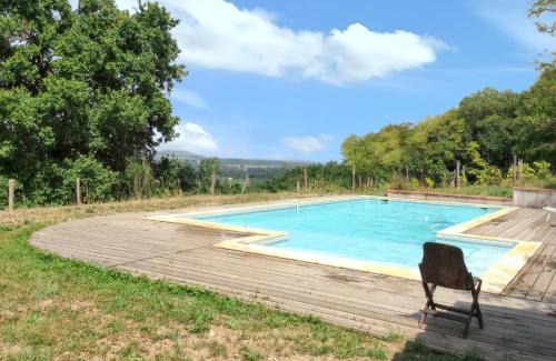 Villeneuve-sur-Lot Villa | Grande Villa à Villeneuve-sur-Lot avec Piscine Privée