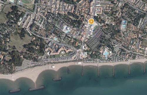 Vias House | Grande villa 2 min plage - plein centre