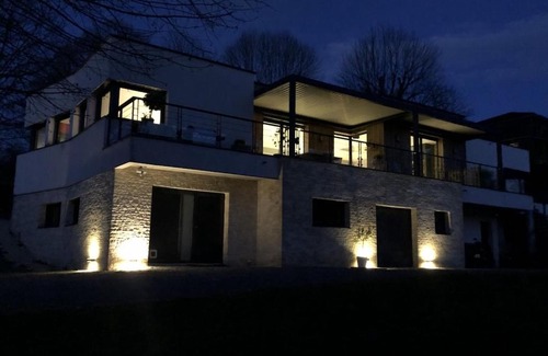 Notre-Dame-de-Sanilhac Villa | Grande villa de luxe