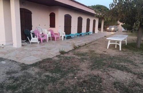 Tizzano House | GRANDE VILLA TIZZANO A 200 M DE LA PLAGE 18 PERS