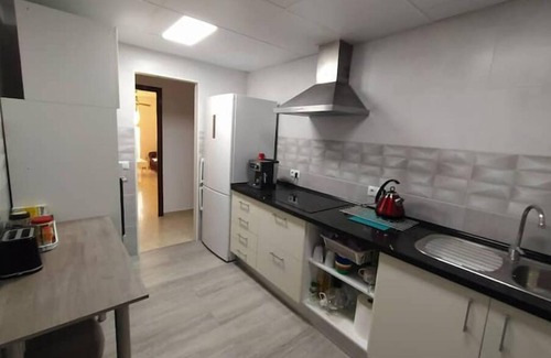 El Molinillo Apartment | 🌟grande y Luminoso Apartamento Cerca del Centro. 3 Habitaciones. 2 Baños A/C