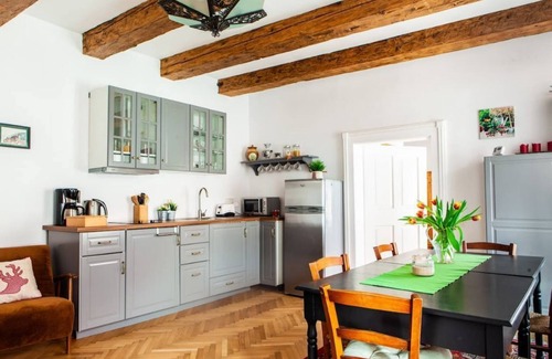 Brasov City Centre Apartment | Grandma's Apartment in Old City Center