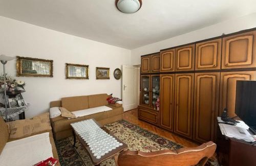 Old Town Apartment | Grandma's City Center Apartment