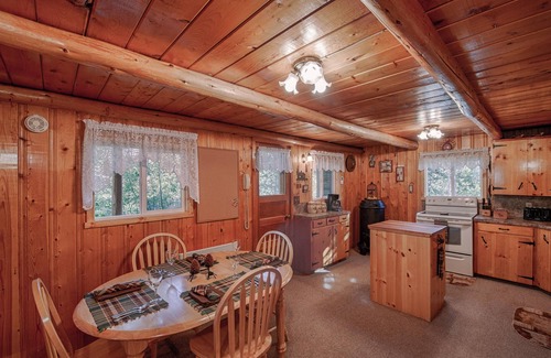 Last Chance Cabin | Grandma’s Cabin Rental, in Island Park Idaho near Yellowstone National Park