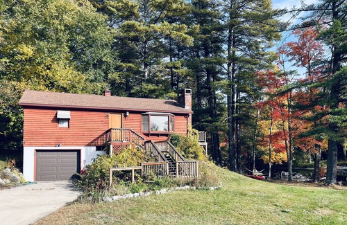 Wolfeboro Cottage | Grandmas Cottage on the River and the Rail Trail in Wolfeboro