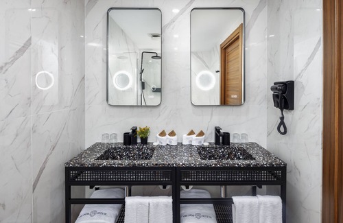 Gzira Hotel | Grands Suites Hotel Residences & SPA