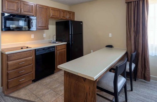 Luverne Hotel | Grandstay Hotel And Suites Luverne