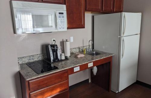 St. Cloud Hotel | GrandStay Residential Suites Hotel