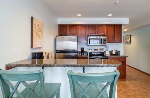 Chelan Condo | Grandview 512 Waterfront condo on Lake Chelan