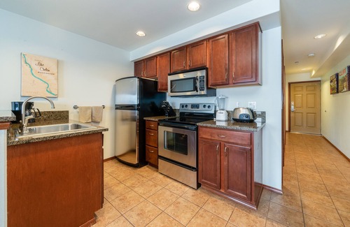 Chelan Condo | Grandview 512 Waterfront condo on Lake Chelan