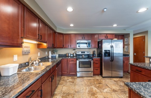 Chelan Condo | Grandview 532 Executive Waterfront condo