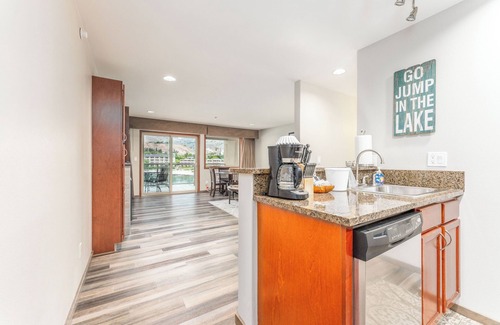 Chelan Condo | Grandview 642 Waterfront condo on Lake Chelan