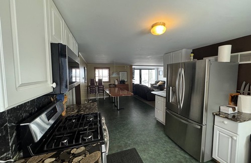 Grand View Beach House | Grandview Beach 4 Bedroom House on private road Mullett Lake and Inland Waterway