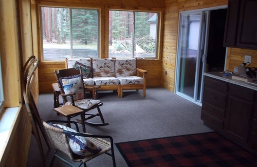Grand View Beach Cabin | Grandview Beach Cabin on beautiful Mullet Lake