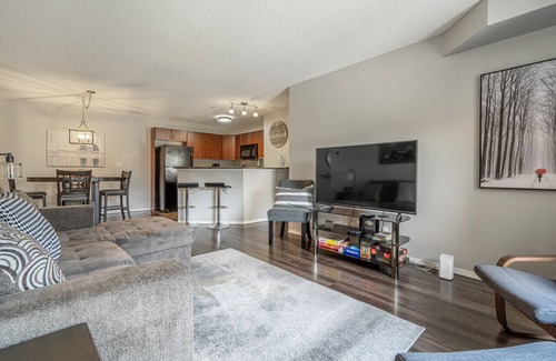 East Kootenay Apartment | Grandview Pointe | Pool | Hot Tub | Gym