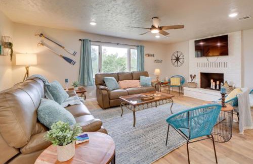 Checotah House | Grandview Spacious and Updated Beds for 10