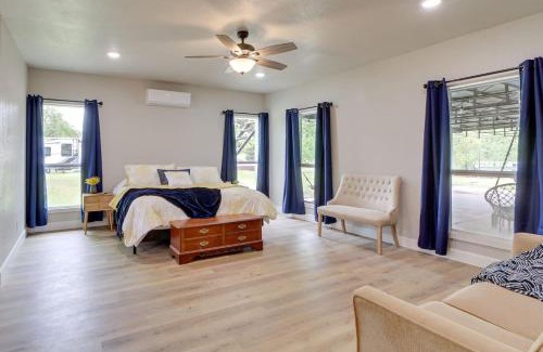 Checotah House | Grandview Spacious and Updated Beds for 10