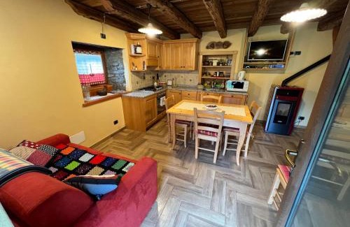 Saint-Rhemy-en-Bosses House | Grandze du Pleiney