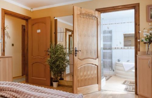 West Bridgford House | Grange House
