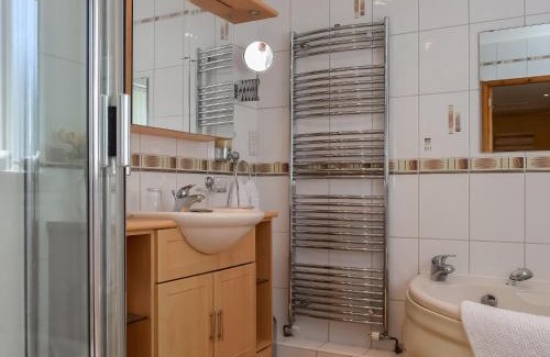 West Bridgford House | Grange House