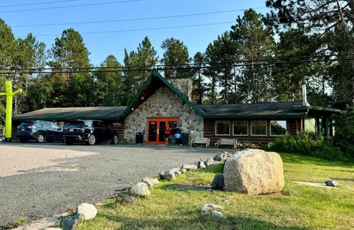 Northern Ontario Cabin | Granite Lake 2 Bedroom Cabin