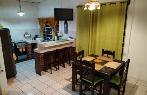 Santa Lucia Milpas Altas House | Granja Triple A