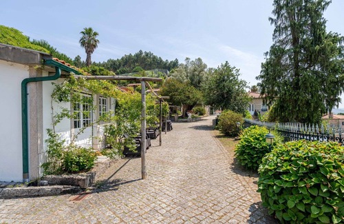 Barroselas Apartment | Granjas House at Fountain Retreat I Pool & Sports