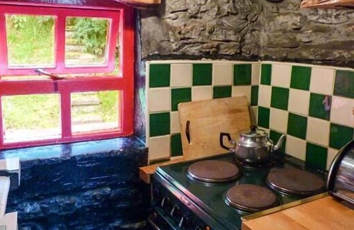 Ardara Cottage | GRANNY KATE'S, character holiday cottage in Ardara, County Donegal
