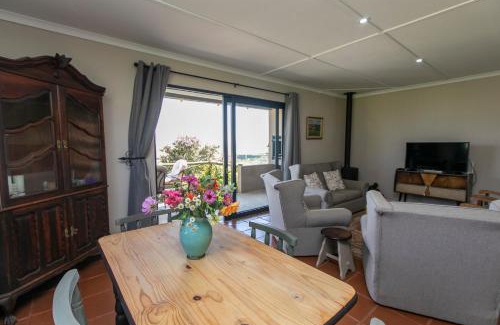 Kwa Sani House | Granny Smith Cottage