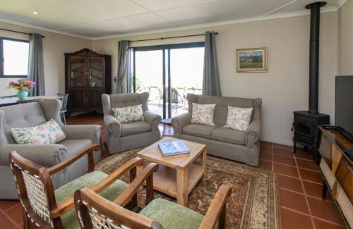 Kwa Sani House | Granny Smith Cottage