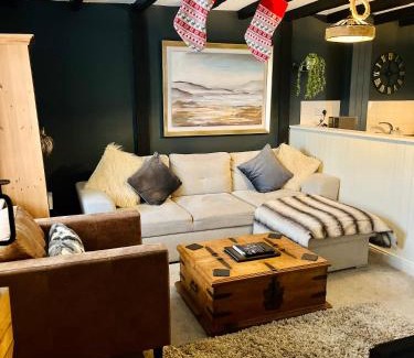 Bedale House | Granny Vera's @ Marigold Cottage