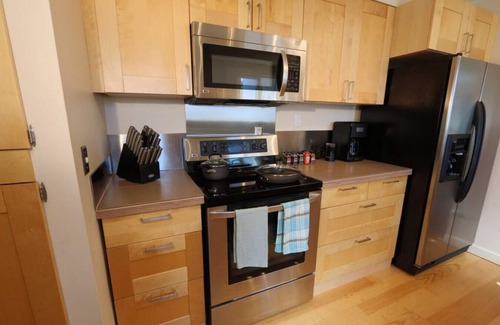 Walla Walla East House | Grant House · The Grant House - Spacious & Sophisticated