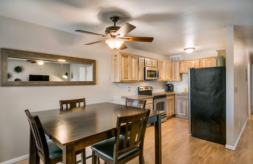 Martinez Park House | Grant Old Town Flat ~ Downstairs