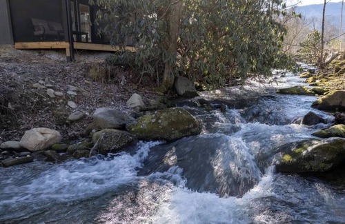 Cosby Cottage | Grants Cottage, Pickleball Court, Creek, WIFI, Mountain Views, Starting at $79"