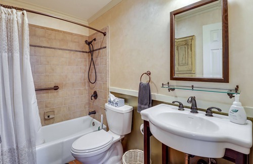 Ono House | Grantville Vacation Rental ~ 8 Mi to Hersheypark!