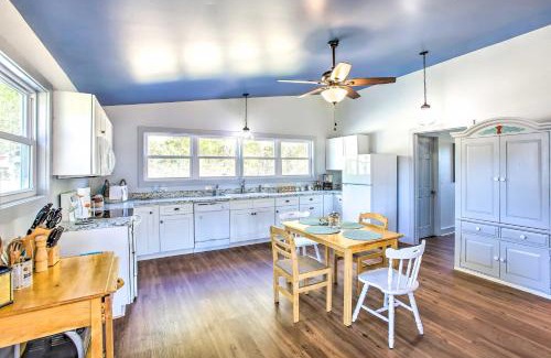 Granville House | Granvilles Blue Cottage Porch and River View!