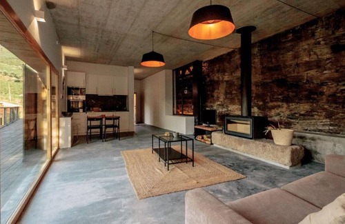 Vila Real House | Grapegarden - Quinta do Vale da Ermida