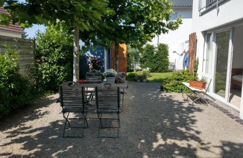 Moessingen Apartment | Grasshoppers