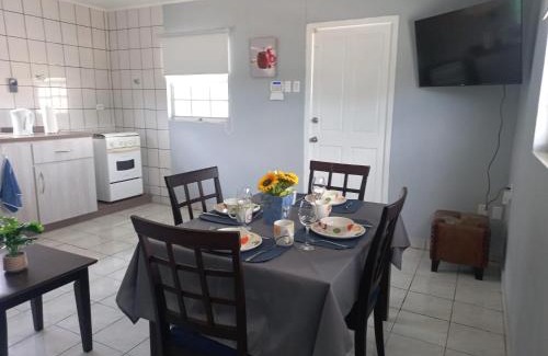 Brievengat Apartment | Grateful Corner Apartment Curaçao