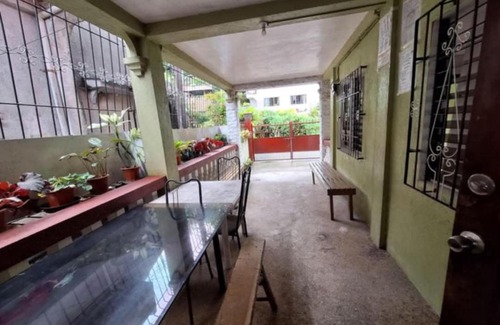 Kawayan Apartment | Gravino Homestay