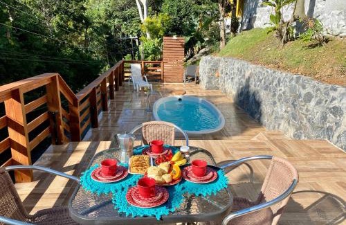 Palhoca House | Gray House - Com piscina pertinho do mar!