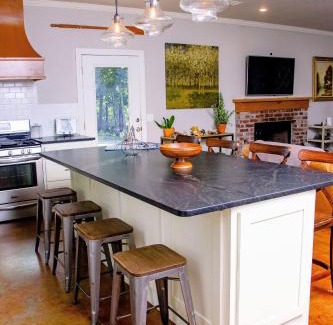 Hulbert House | Gray House