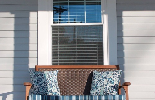 Williamstown House | Gray's Landing- NEWLY Renovated/1.8 miles to the ARK!