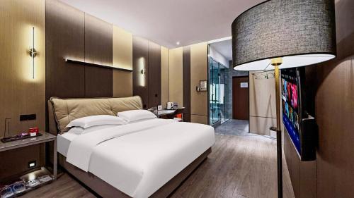 Chenggong Hotel | GrayWhaleHotel