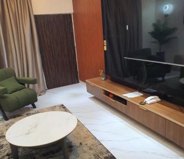 Enugu Apartment | Grazioli 3Bedroom Apartment 'Sicily'