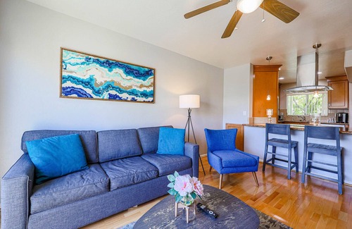 Fashion Square Apartment | GREAT 1BR/FULL Condo/Heated Pool Walk to OldTown/Mall & Bars